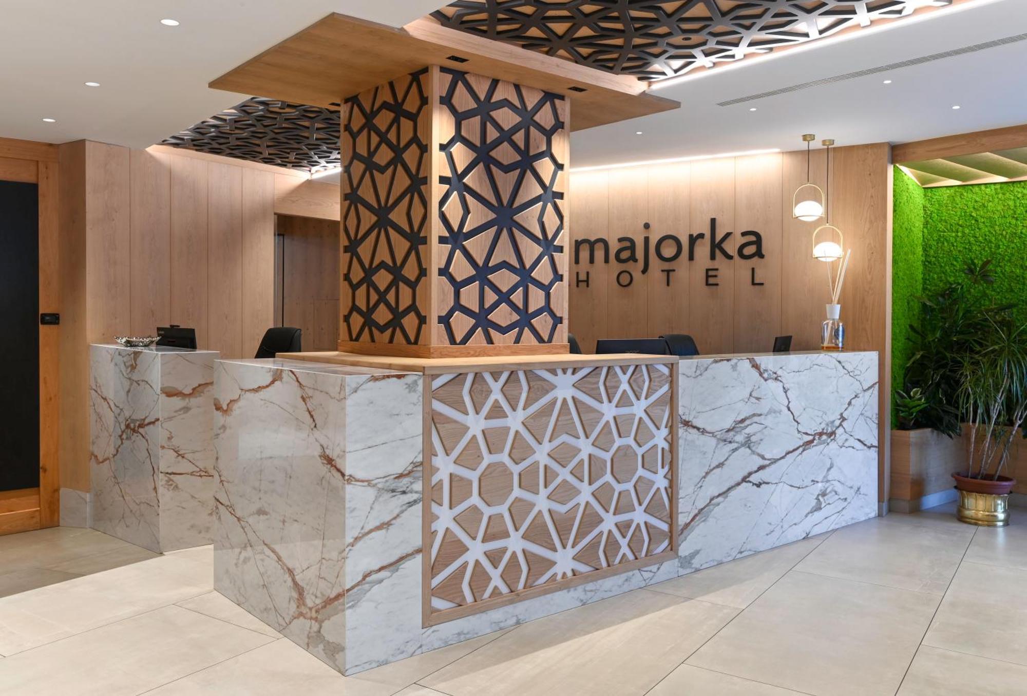 Hotel Majorka Andalo Exterior foto